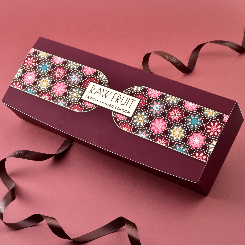 Raw Fruit Celebration Diwali Gift Pack : Cashews, Almonds, Pistachio