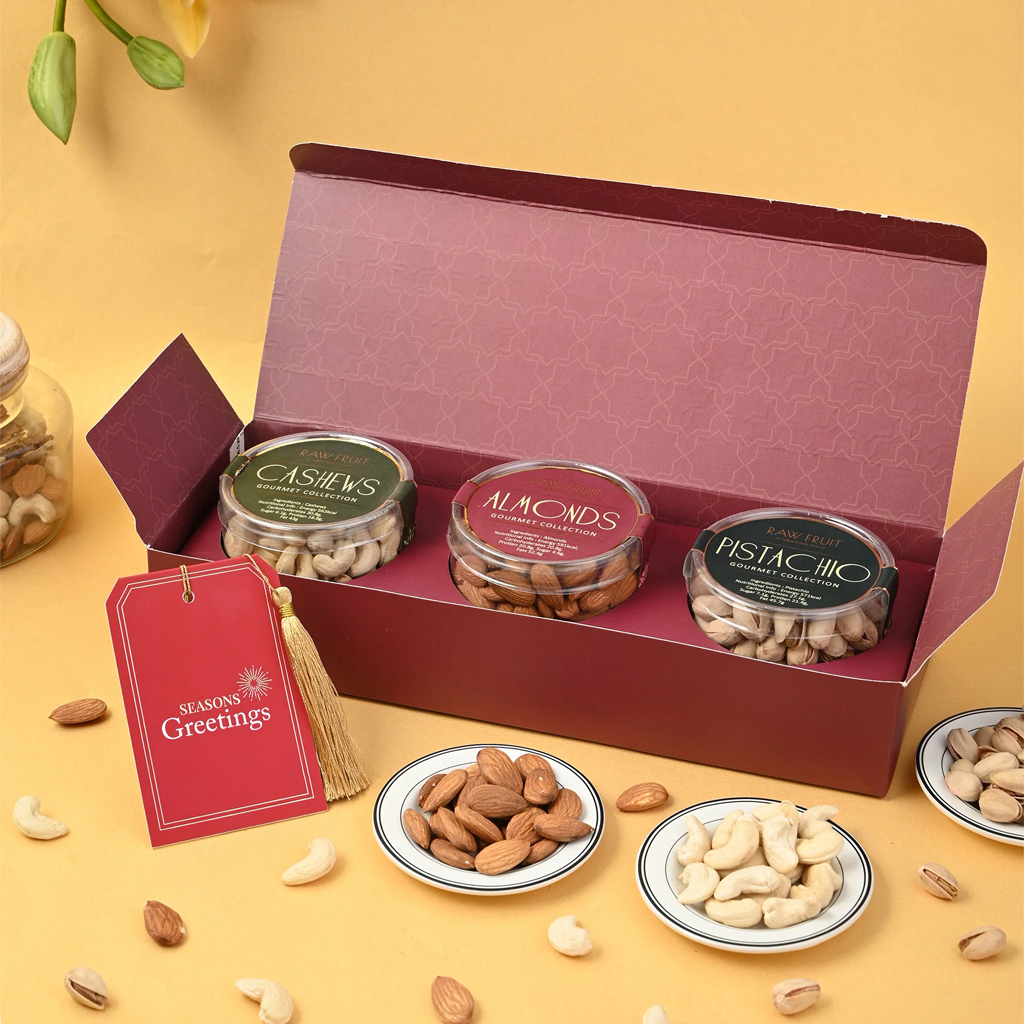 Raw Fruit Celebration Diwali Gift Pack : Cashews, Almonds, Pistachio
