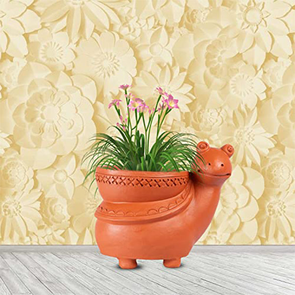 Handmade Clay Snail Shape Planter Indoor/Outdoor (Snail Shape Planter-Brown)