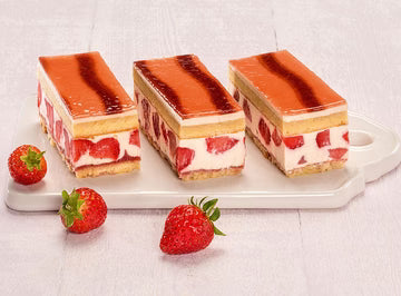 La Patisseriel Lpd - Strawb Cake/La Patisserie  - 1 Pc