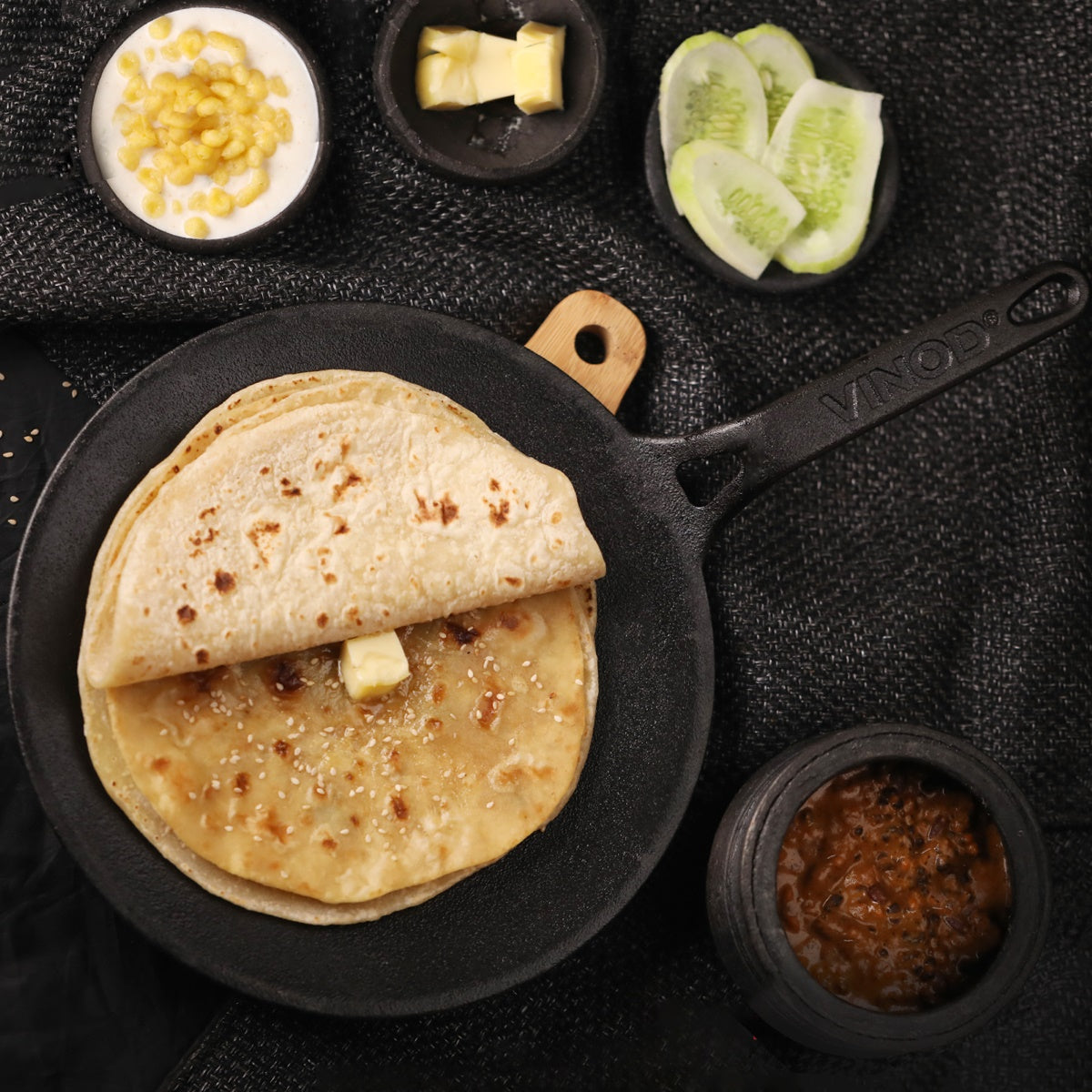 Vinod Legacy Pre Seasoned Cast Iron Roti/Chapati/Phulka Tawa with Handle - 26 cm - LCIT26