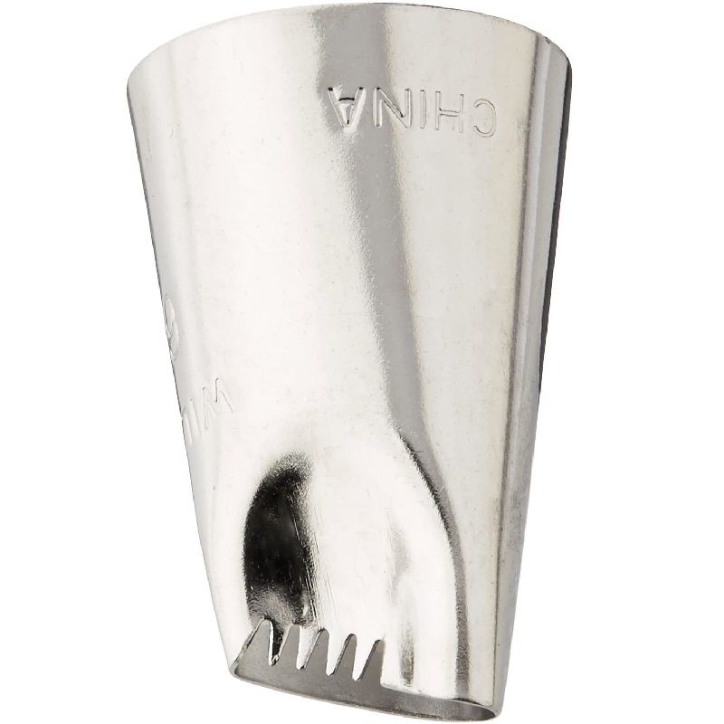 Wilton Piping Tip Petal #62 402-62  - 1 Pc