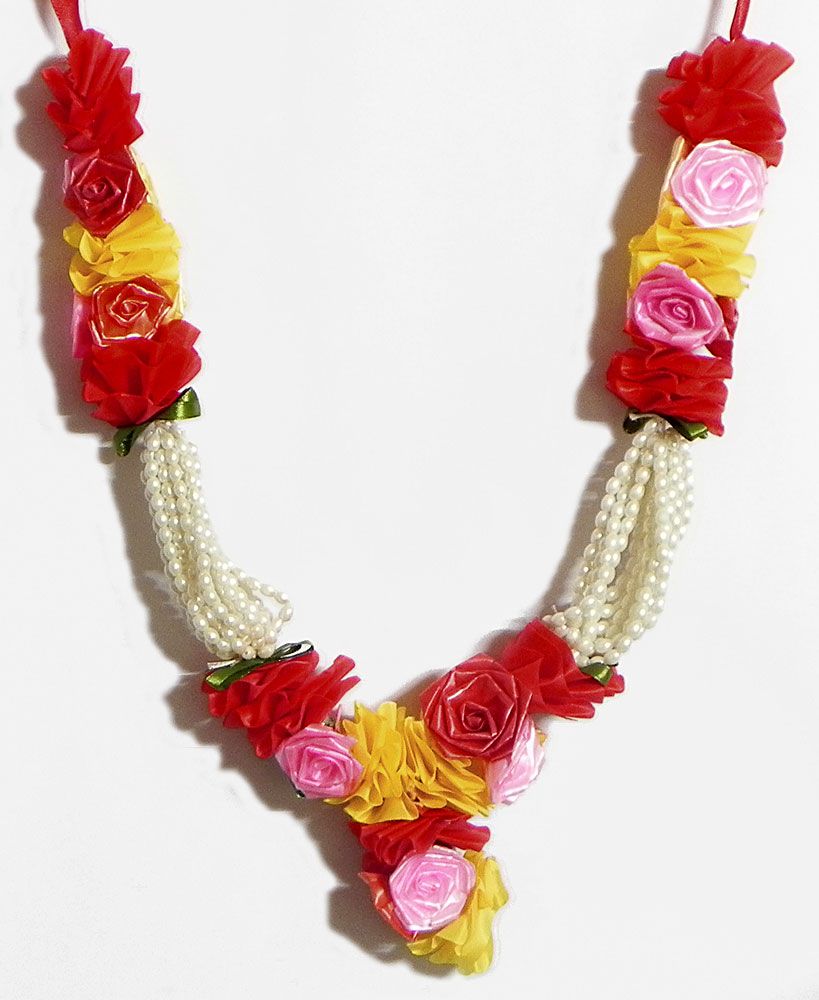 Ribbon Garland With Flowers & Beads - 1 Pc