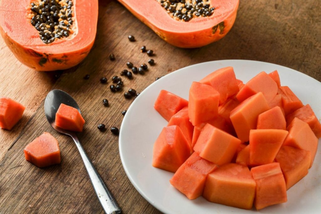 Fresh Papaya Fruit (Malaysia) - ~ 1kg-1.5 kg