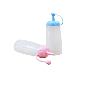 Plastic Squeeze Sauce Bottle (Color May Vary) (LN 2138)