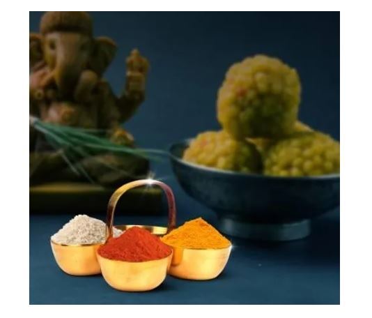 Brass Chowmukh Haldi(Turmeric) Kumkum Chandan Chawal(Akshat) Holder Brass Pooja Accessories Brass Small Chowmukh 4 Bowl Holder Patra